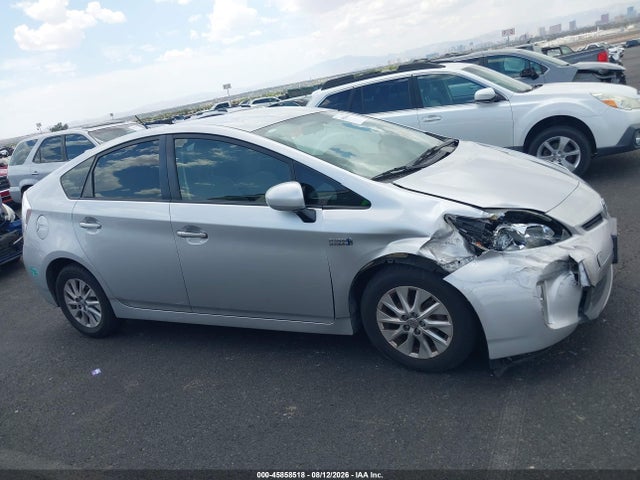 Toyota PRIUS PLUG-IN 2014 JTDKN3DP3E3064896 Image 13