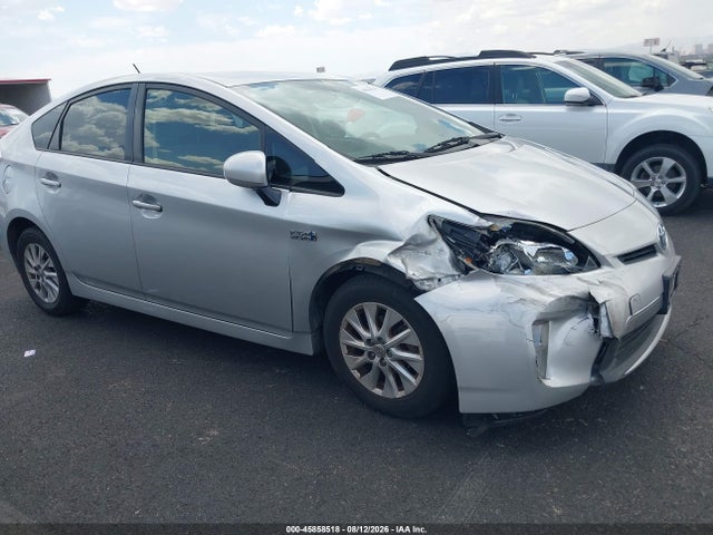 Toyota PRIUS PLUG-IN 2014 JTDKN3DP3E3064896 Image 19