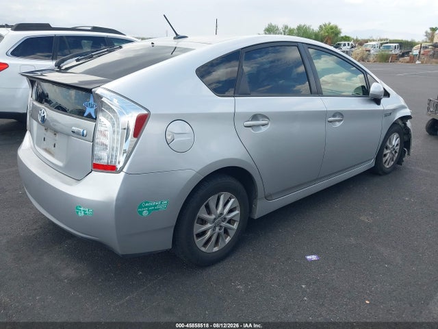 Toyota PRIUS PLUG-IN 2014 JTDKN3DP3E3064896 Image 4