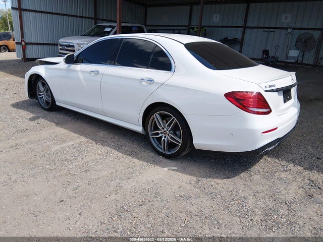Mercedes-Benz E 300 2019 WDDZF4JB0KA508520 Image 3