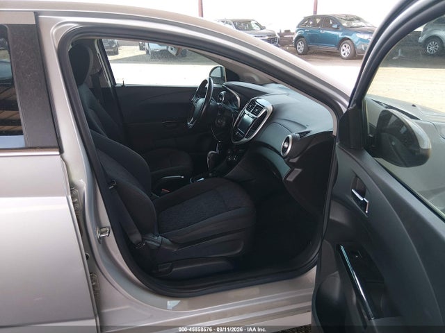 Chevrolet Sonic Lt Auto 2017 1G1JD6SH7H4159772 Image 5