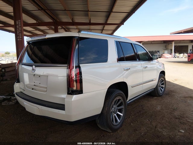 45858609 :رقم المزاد ، 1GYS4CKJ1FR275704 vin ، 2015 Cadillac Escalade Premium مزاد بيع