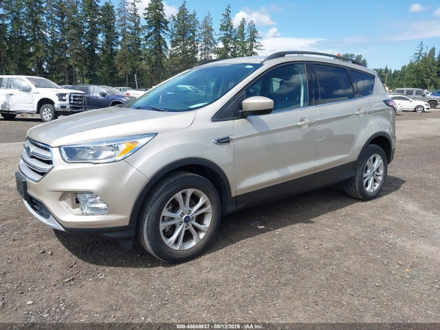 Ford ESCAPE SE 2018 1FMCU9GD0JUD08810 Image 2