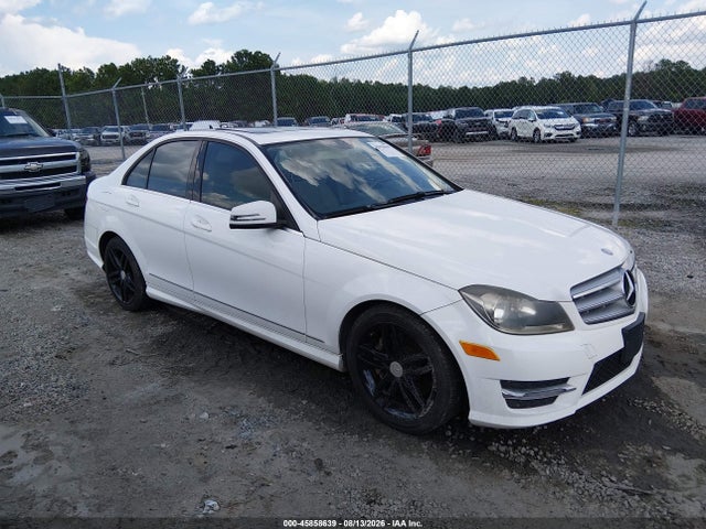 2013 Mercedes-benz C 300 Sport 4matic მანქანა იყიდება აუქციონზე, vin: WDDGF8AB0DR298553, აუქციონის ნომერი: 45858639