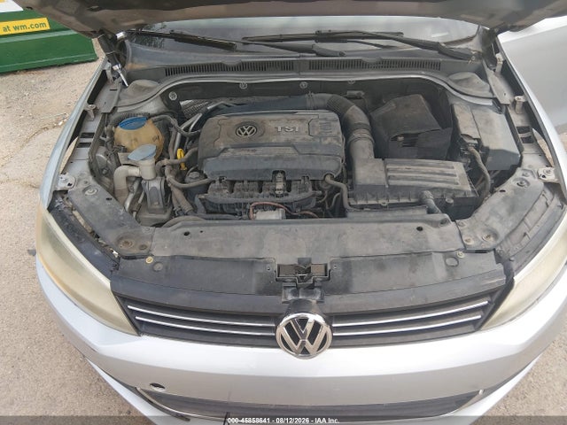 2014 Volkswagen Jetta 1.8t Se მანქანა იყიდება აუქციონზე, vin: 3VWD17AJ7EM396671, აუქციონის ნომერი: 45858641