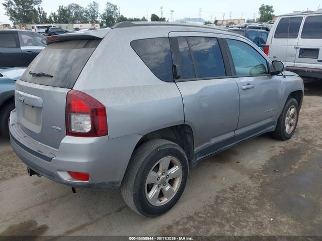 Jeep Compass Latitude 2016 1C4NJCEA0GD710010 Image 4