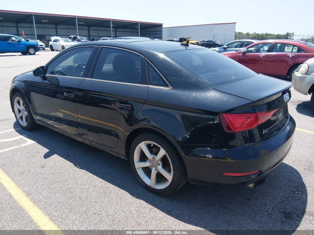 45858651 :رقم المزاد ، WAUACGFF5F1005498 vin ، 2015 Audi A3 1.8t Premium مزاد بيع