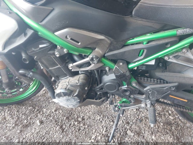 Kawasaki Zr900 T 2025 ML5ZRDT12SDA07548 Image 9
