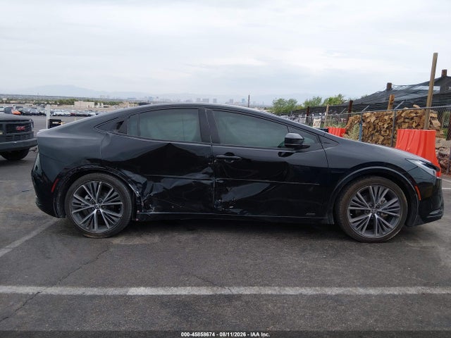 JTDADABU9S3026922 Toyota Prius Xle Awd-e