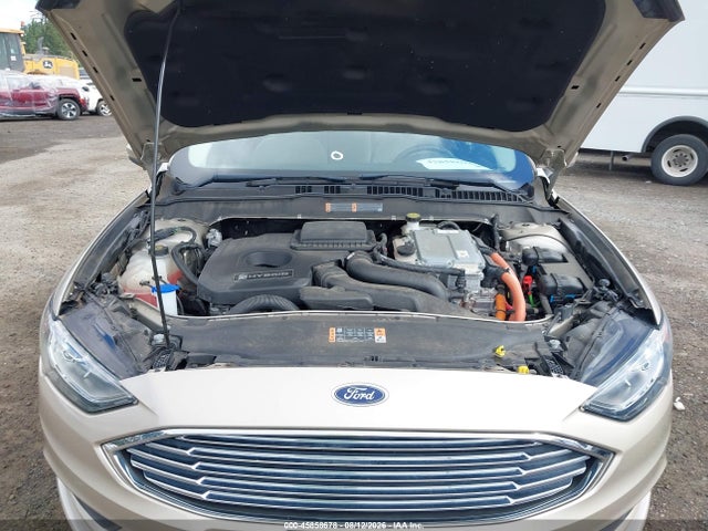 3FA6P0UU5JR261697 Ford Fusion Hybrid S