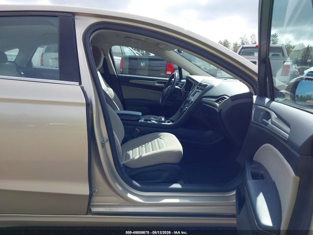 3FA6P0UU5JR261697 Ford Fusion Hybrid S