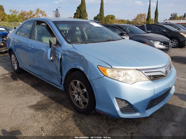 45858685 :رقم المزاد ، 4T4BF1FK7CR197172 vin ، 2012 Toyota Camry Le مزاد بيع