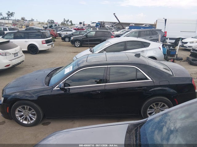 Chrysler 300 Limited 2017 2C3CCAAG7HH526711 Image 14