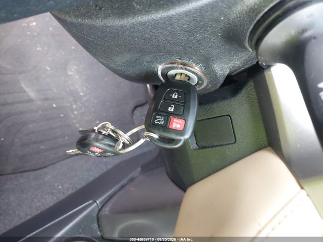 Aukcja sprzedaży 2017 Toyota Rav4 Xle, vin: JTMWFREV9HJ116787, numer aukcji: 45858719