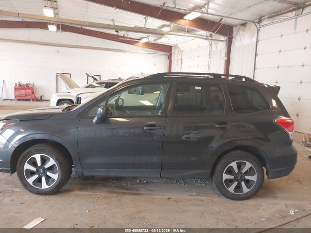 2017 Subaru Forester 2.5i Premium მანქანა იყიდება აუქციონზე, vin: JF2SJAECXHH492677, აუქციონის ნომერი: 45858733
