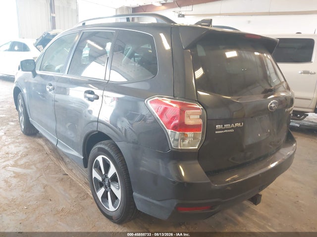 2017 Subaru Forester 2.5i Premium მანქანა იყიდება აუქციონზე, vin: JF2SJAECXHH492677, აუქციონის ნომერი: 45858733