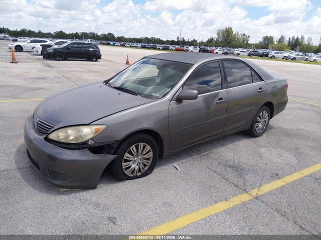 Продажа на аукционе авто 2005 Toyota Camry Le, vin: 4T1BE32K95U632792, номер лота: 45858743