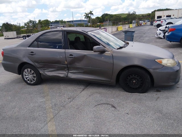 Продажа на аукционе авто 2005 Toyota Camry Le, vin: 4T1BE32K95U632792, номер лота: 45858743