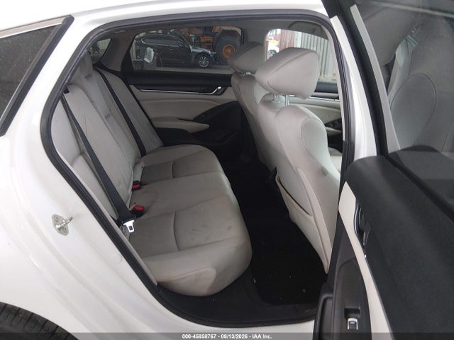 1HGCV1F16KA122946 Honda ACCORD LX