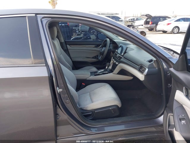 1HGCV1F16JA041833 Honda ACCORD LX