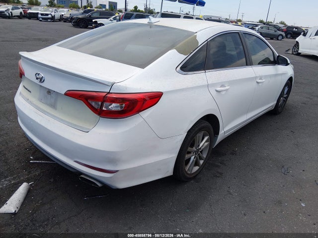 Hyundai SONATA SE 2016 5NPE24AF1GH372910 Image 4