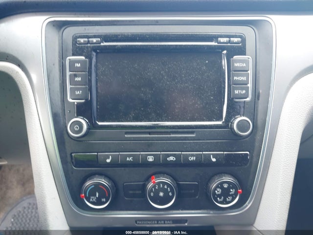 45858800 :رقم المزاد ، 1VWAS7A35FC101801 vin ، 2015 Volkswagen Passat 1.8t Limited Edition مزاد بيع