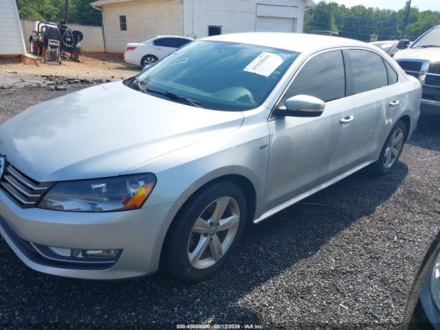 45858800 :رقم المزاد ، 1VWAS7A35FC101801 vin ، 2015 Volkswagen Passat 1.8t Limited Edition مزاد بيع