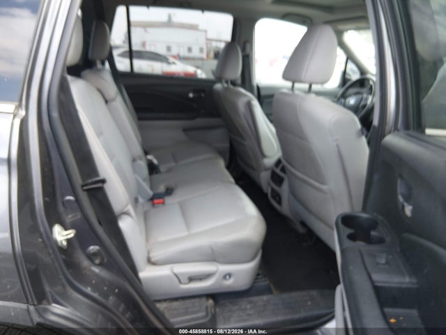 Продажа на аукционе авто 2017 Honda Pilot Touring, vin: 5FNYF5H94HB011677, номер лота: 45858815