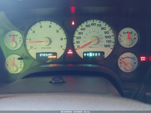 45858828 :رقم المزاد ، 1D7HA18N15J585619 vin ، 2005 Dodge Ram 1500 Slt/laramie مزاد بيع