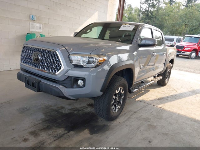 5TFCZ5AN2JX161954 Toyota Tacoma Trd Off Road
