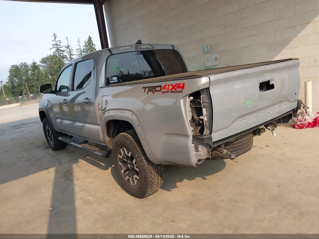 5TFCZ5AN2JX161954 Toyota Tacoma Trd Off Road