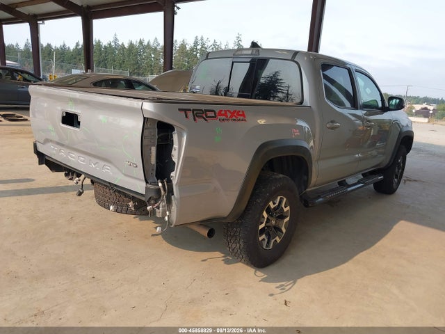 5TFCZ5AN2JX161954 Toyota Tacoma Trd Off Road