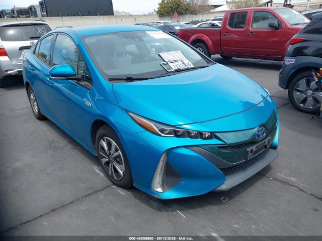 Toyota Prius Prime Premium 2017 JTDKARFP8H3013636 головне зображення