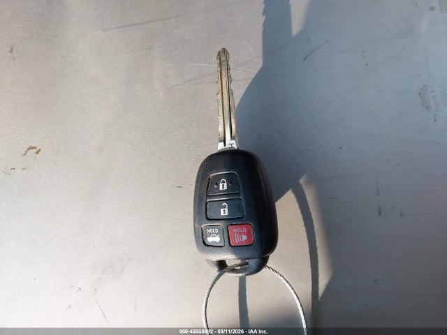 45858882 :رقم المزاد ، 5YFBURHE5KP881045 vin ، 2019 Toyota Corolla Se مزاد بيع