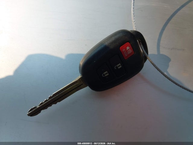 Toyota RAV4 LE 2014 JTMBFREV2ED088646 Image 11
