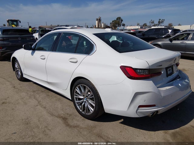 3MW89FF03R8E04140 BMW 330i Xdrive