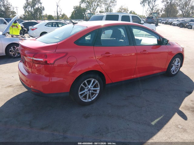 Ford FOCUS SE 2016 1FADP3F28GL337683 Image 4