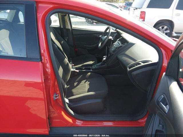 Ford FOCUS SE 2016 1FADP3F28GL337683 Image 5