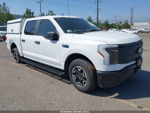 2024 Ford F-150 Lightning Pro მანქანა იყიდება აუქციონზე, vin: 1FT6W1B79RWG12703, აუქციონის ნომერი: 45858946
