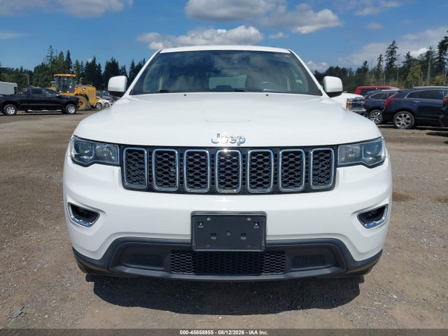 1C4RJEAGXJC168094 Jeep Grand Cherokee Laredo E 4x2