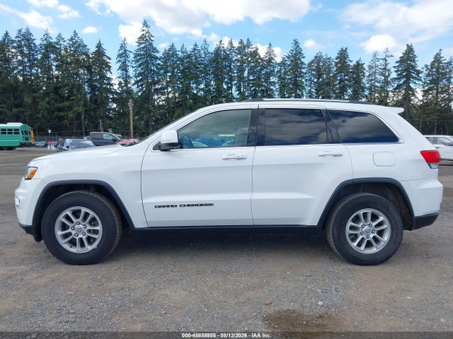 1C4RJEAGXJC168094 Jeep Grand Cherokee Laredo E 4x2