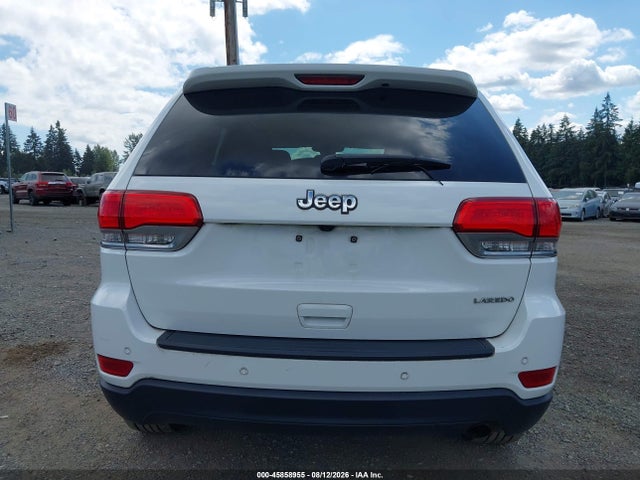 1C4RJEAGXJC168094 Jeep Grand Cherokee Laredo E 4x2