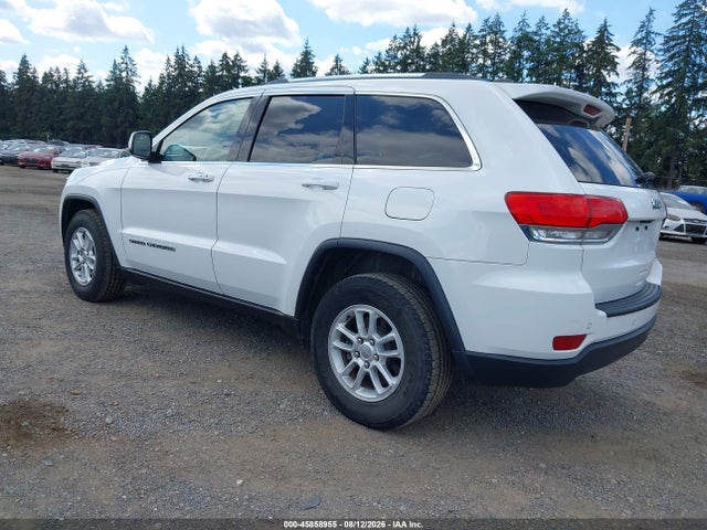 1C4RJEAGXJC168094 Jeep Grand Cherokee Laredo E 4x2