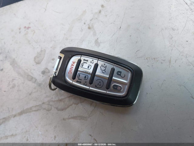 Chrysler Pacifica Hybrid Limited 2020 2C4RC1N71LR230232 Image 11
