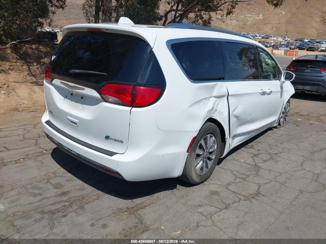 Chrysler Pacifica Hybrid Limited 2020 2C4RC1N71LR230232 Image 4