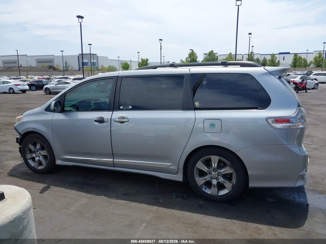 Продаж на аукціоні авто 2012 Toyota Sienna Se 8 Passenger, vin: 5TDXK3DC8CS220180, номер лоту: 45859027