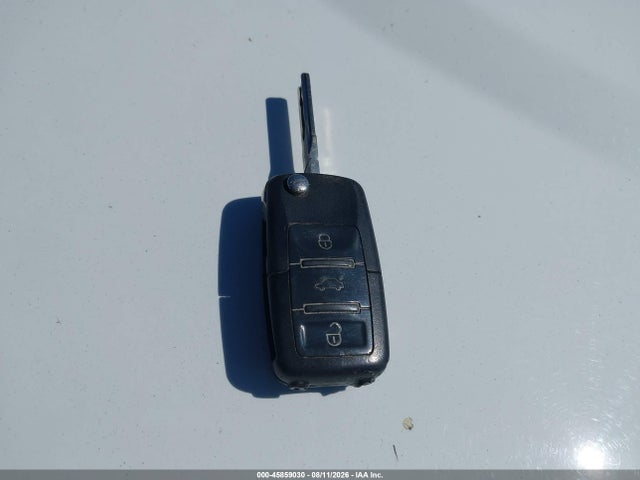 Продажа на аукционе авто 2001 Volkswagen Jetta Gls, vin: 3VWSB69M91M175192, номер лота: 45859030