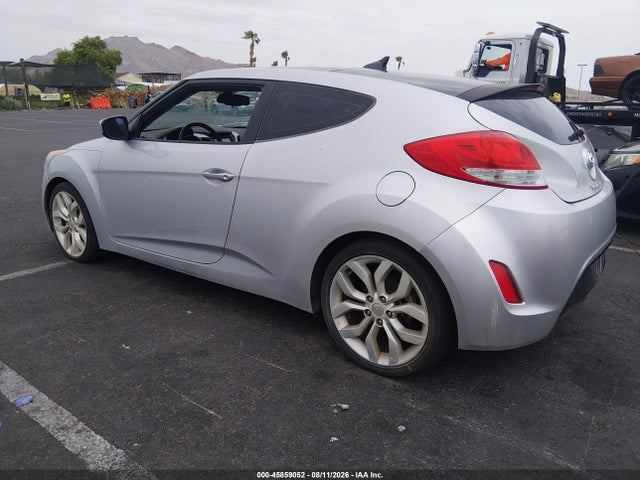 Продажа на аукционе авто 2012 Hyundai Veloster Base W/black, vin: KMHTC6AD3CU055981, номер лота: 45859052