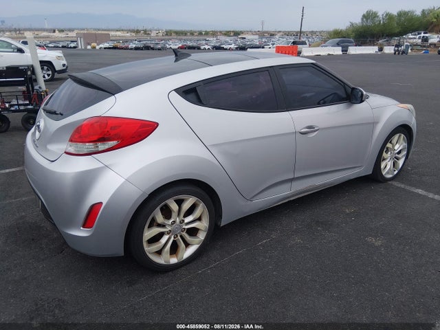 Продажа на аукционе авто 2012 Hyundai Veloster Base W/black, vin: KMHTC6AD3CU055981, номер лота: 45859052