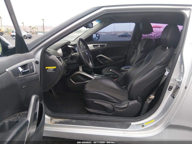 Продажа на аукционе авто 2012 Hyundai Veloster Base W/black, vin: KMHTC6AD3CU055981, номер лота: 45859052